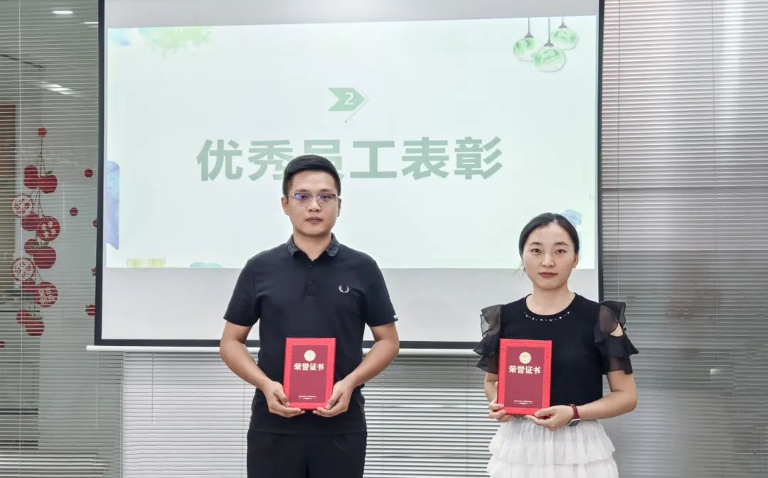 1756792015698506.jpg 1756792015698506.jpg